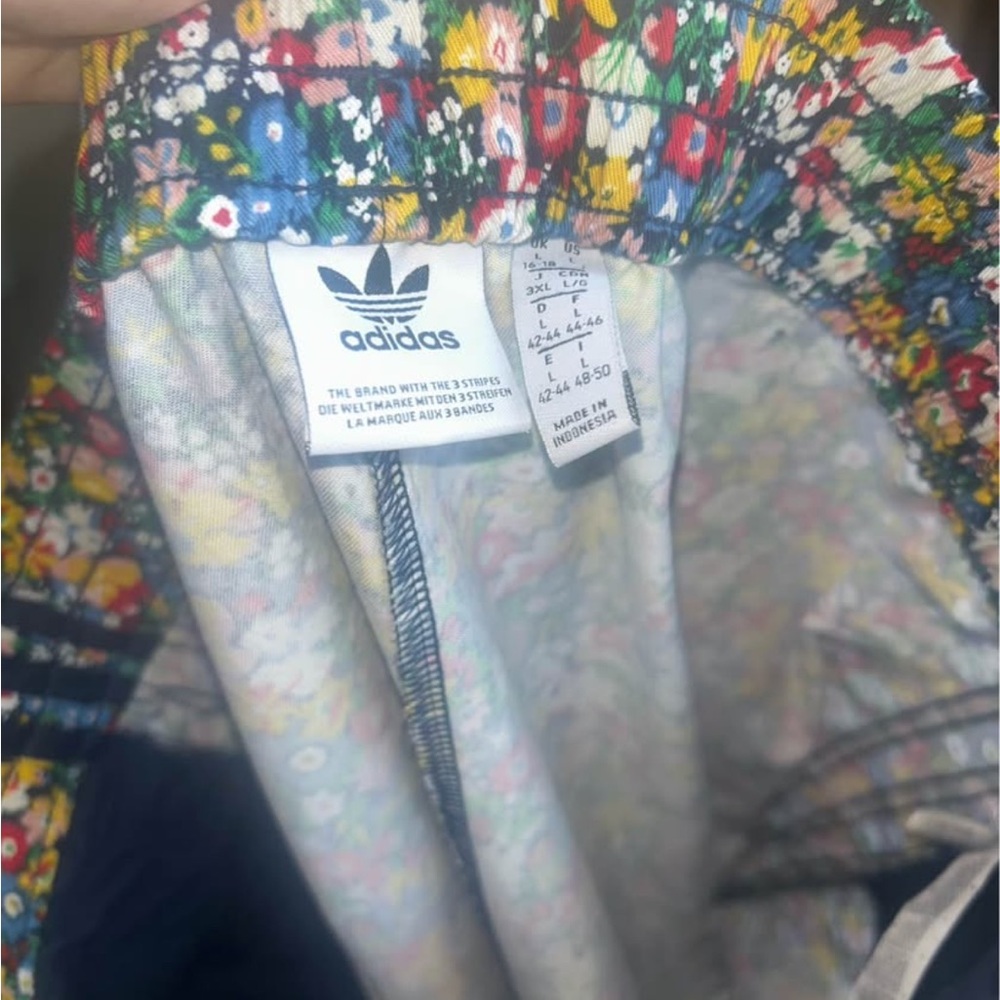 Adidas Originals x Liberty London wide leg track pants - Picture 7 of 8